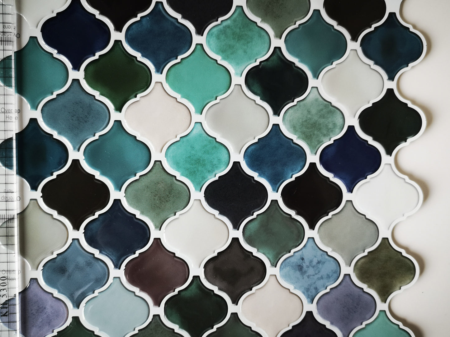 Decopus Soft Tile Peel and Stick Backsplash (Arabesque Tile ) 10.5' x 11.5' x0.1'
