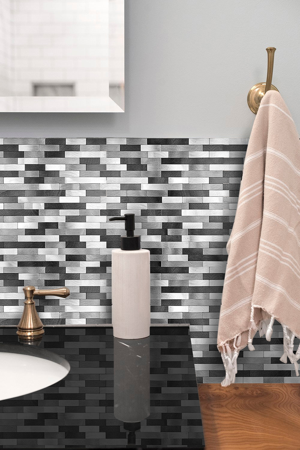 Decopus Peel and Stick Backsplash Metal Tile (LNG15 BWG Matted Black Silver Grey)